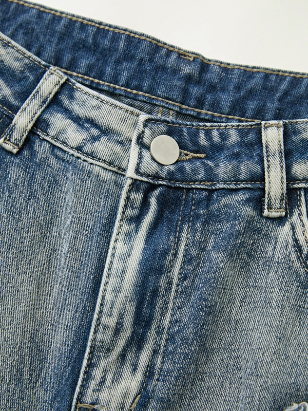 Letter Patch Faded Boyfriend Jeans-5